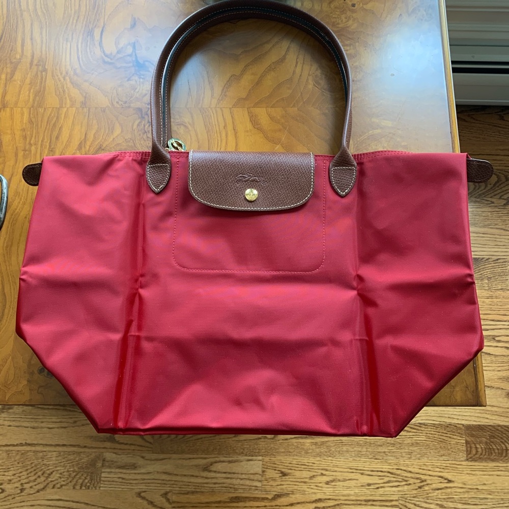 Longchamp small Le Pilage bag in red